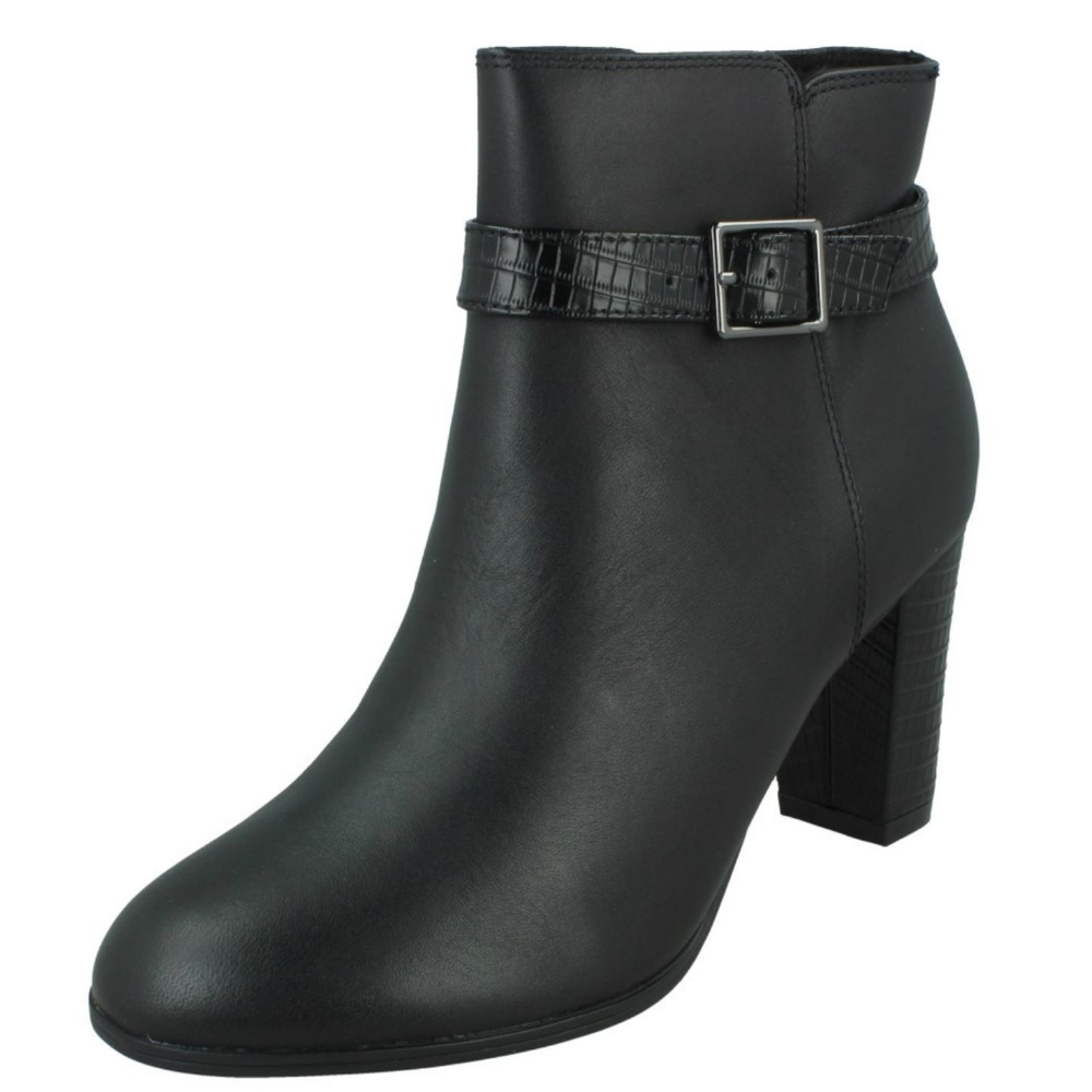 Clarks Black Combi Alayna Juno Ankle Boots 7 1/2 M EUC